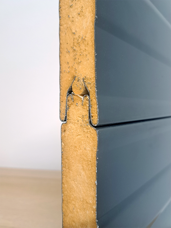 zámkový spoj pur panelov